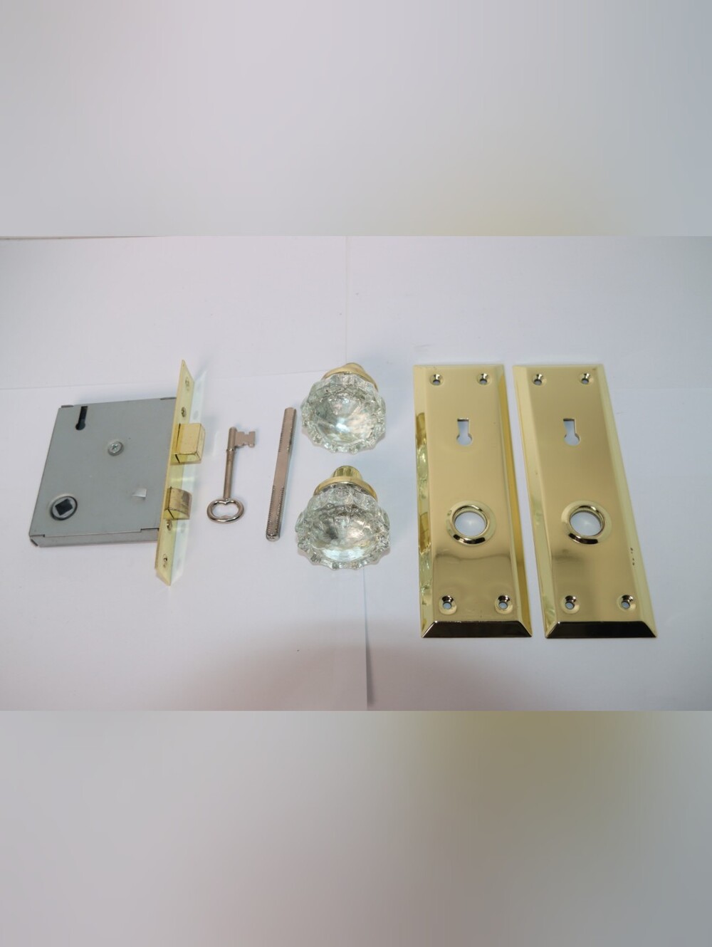 Crystal Glass Door Knob Set with Polished Brass Backplates And Key